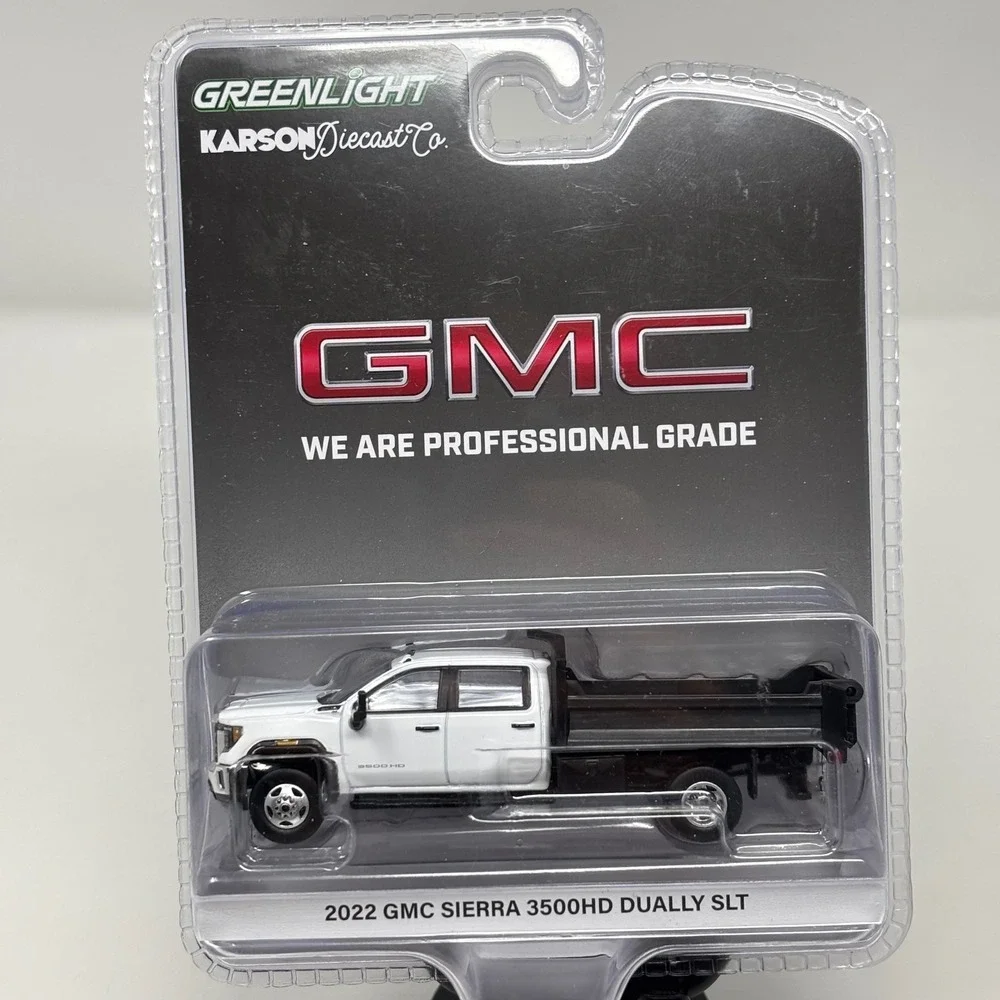 Greenlight 2022 GMC Sierra 3500HD Dually SLT Karson Diecast Duramax Diesel 1:64